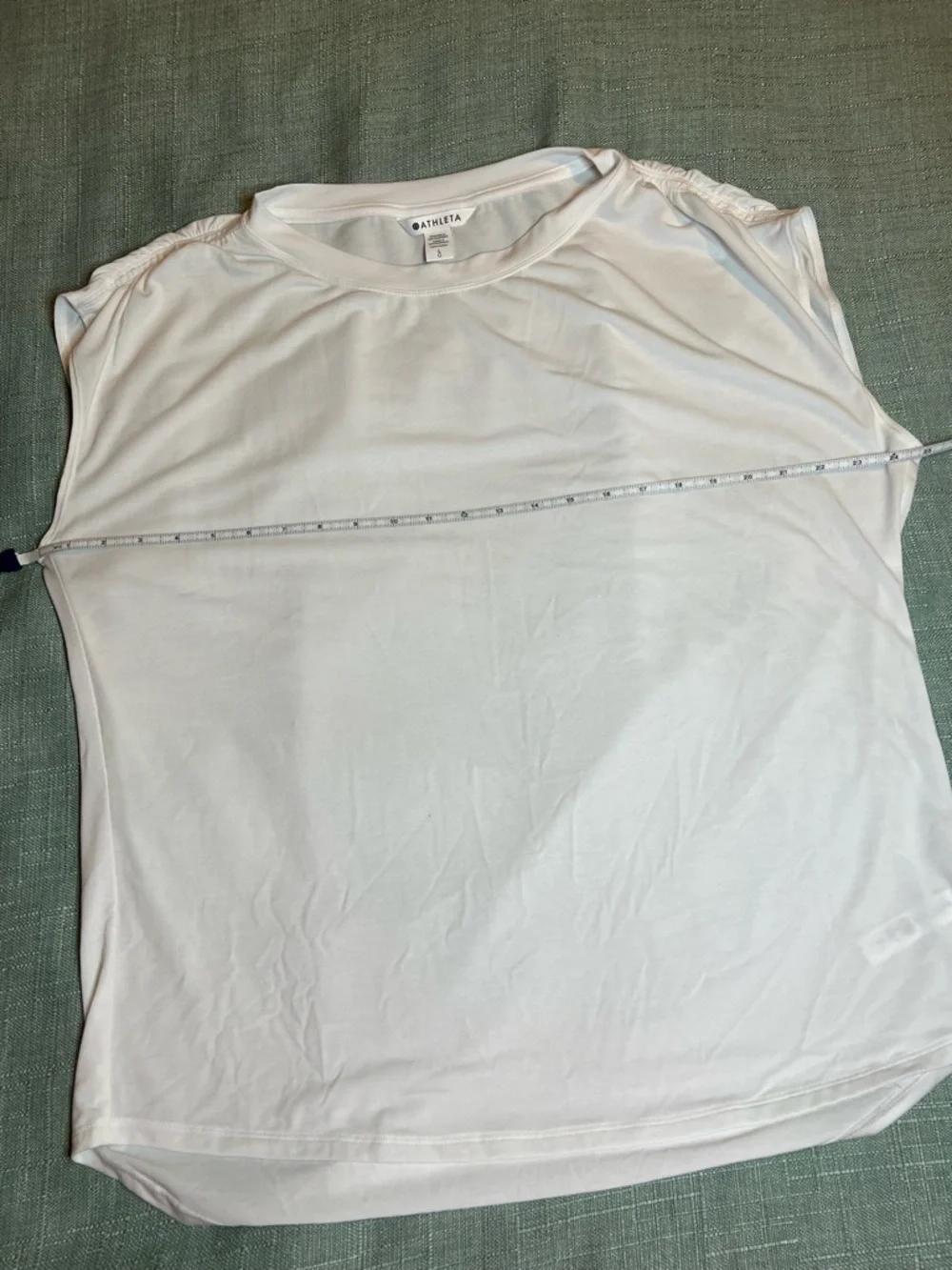 Athleta Getaway Tee White Ruched-Shoulder Sleeveless Tank